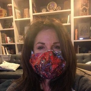 Meet your Posher, Denise